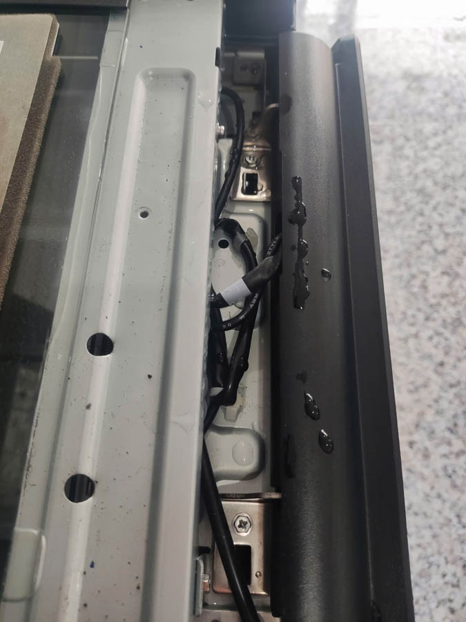 sửa máy photo bị vô nước